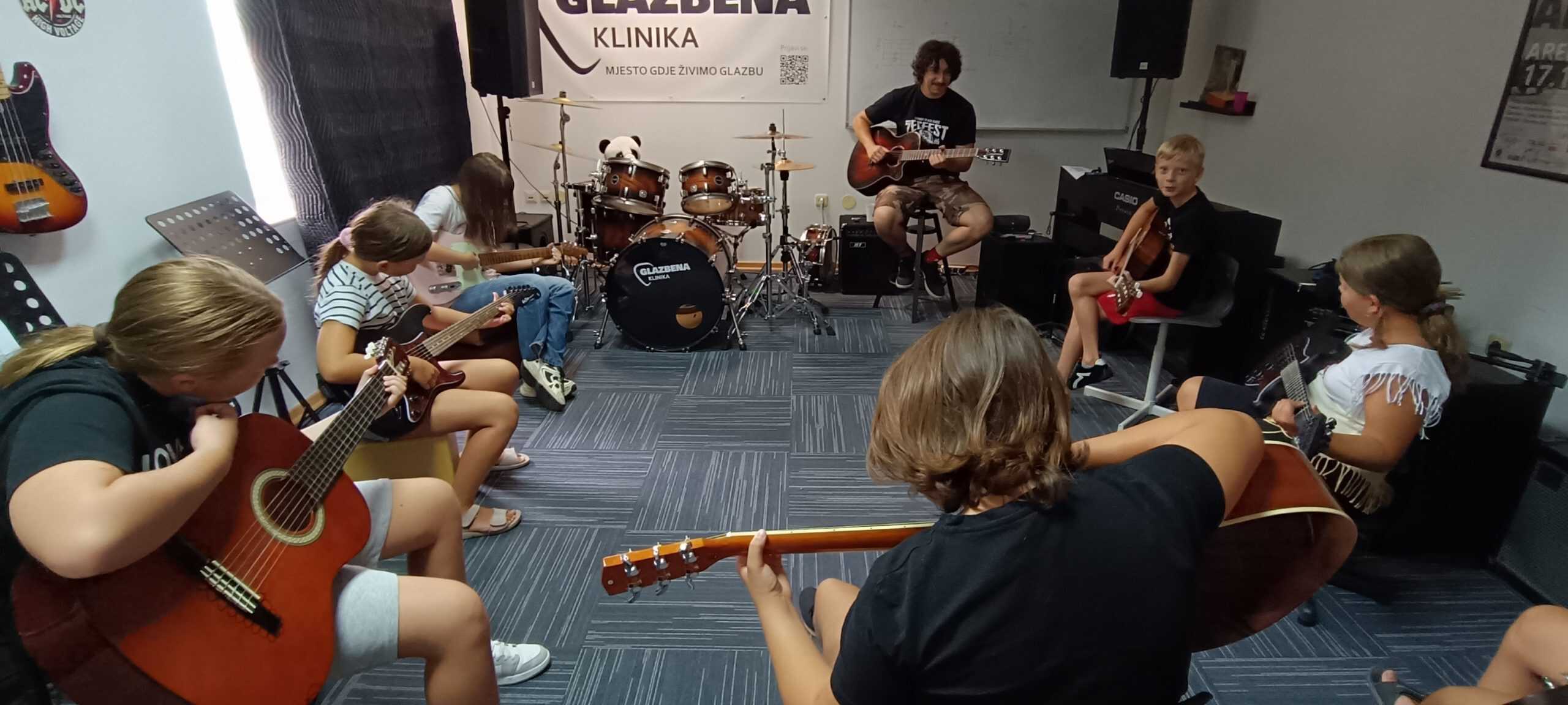 Upis škola gitare Varaždin