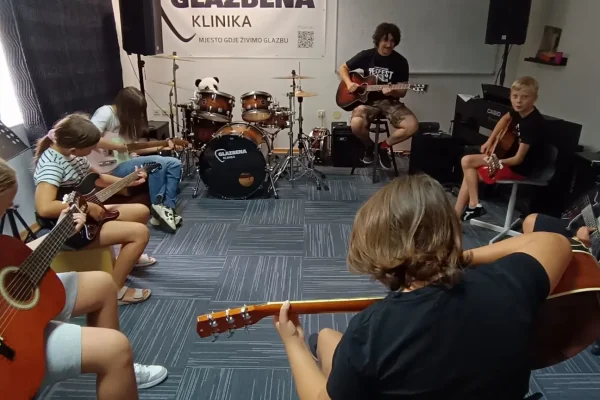 Upis škola gitare Varaždin
